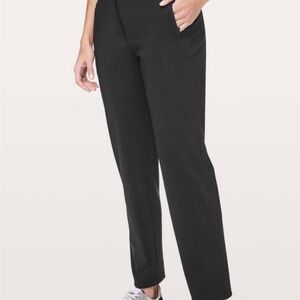 Lululemon On The Move Pant Size 10 Black NWOT